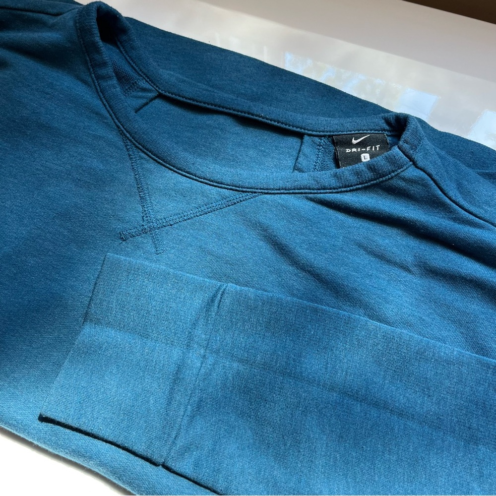 Nike Dri-FIT crew neck